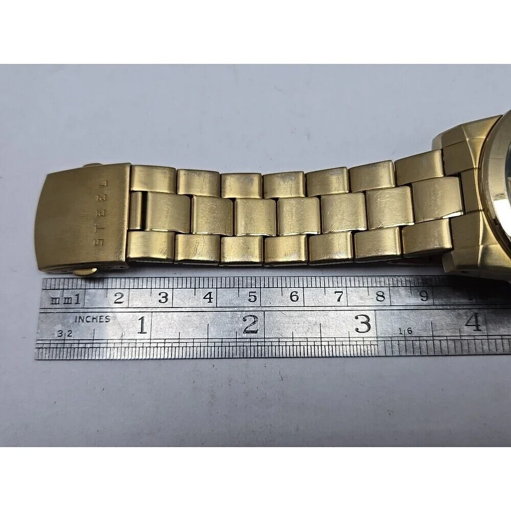 Mens Guess Steel Gold Tone 44mm Day Date Watch 100M Quartz New Battery Classic
